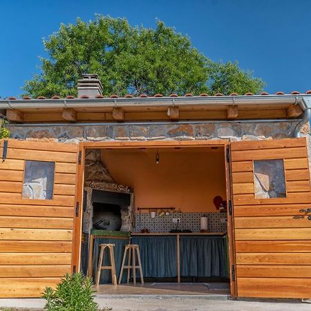 Отель Mini Kamp Perla Првич-Лука Экстерьер фото