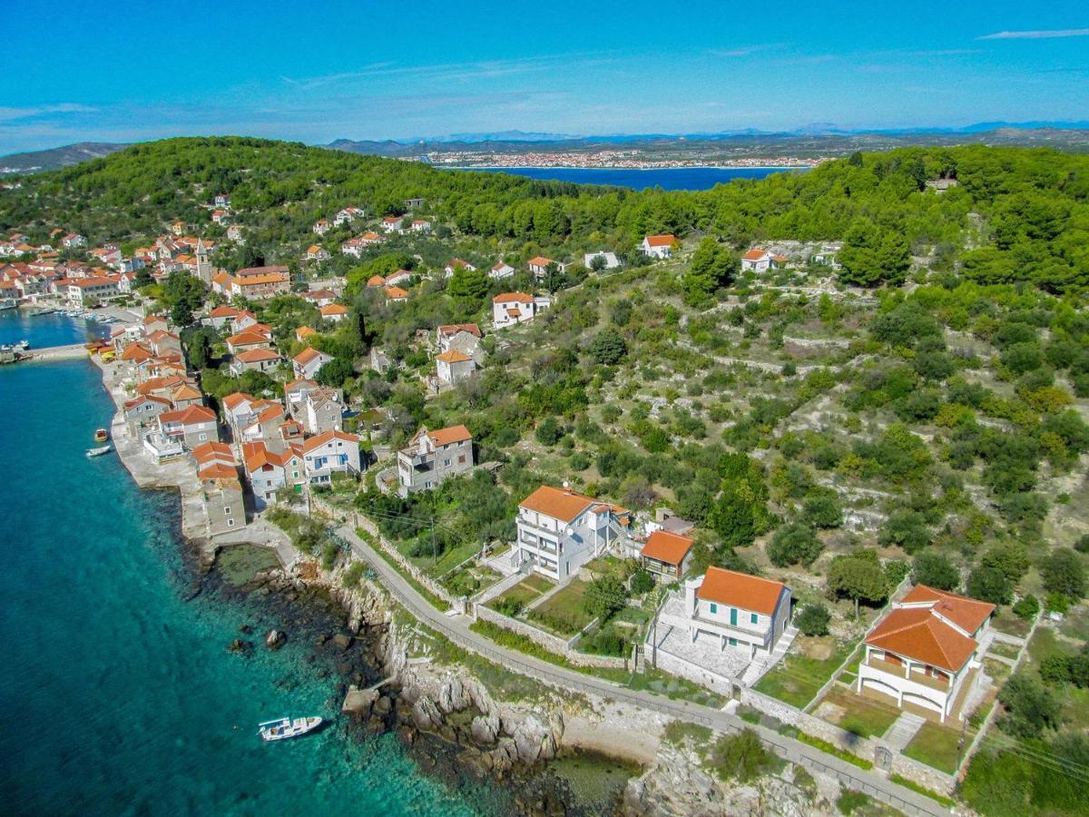 Отель Mini Kamp Perla Првич-Лука Экстерьер фото
